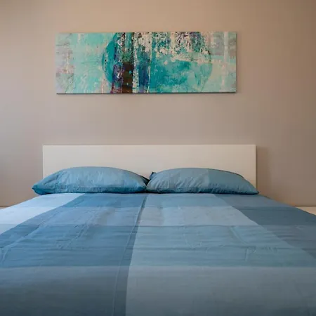 Direzione Sud - * Fontane Bianche