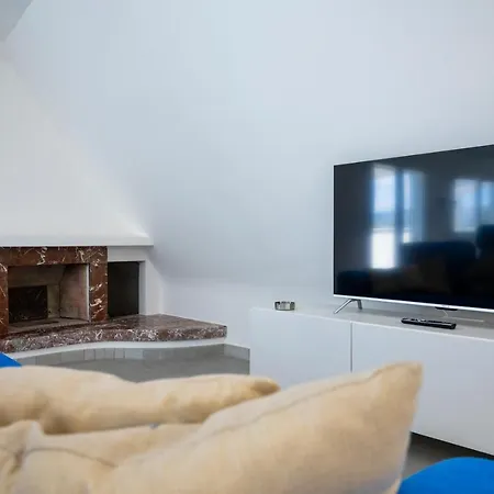 Direzione Sud - * Fontane Bianche